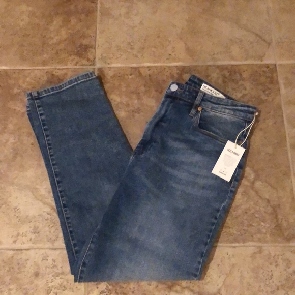 Madison Crop Jeans by Blank NYC 👖 - Picture 10 of 17